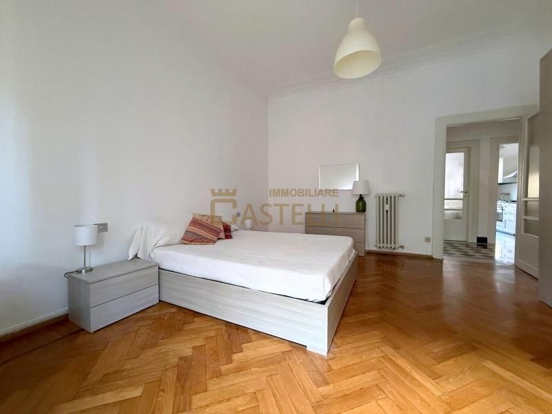 3 Locali - Via Vaina