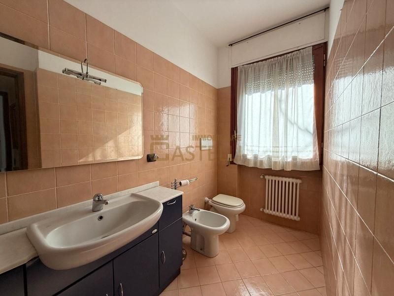 4 Locali - Piazzale Aquileia