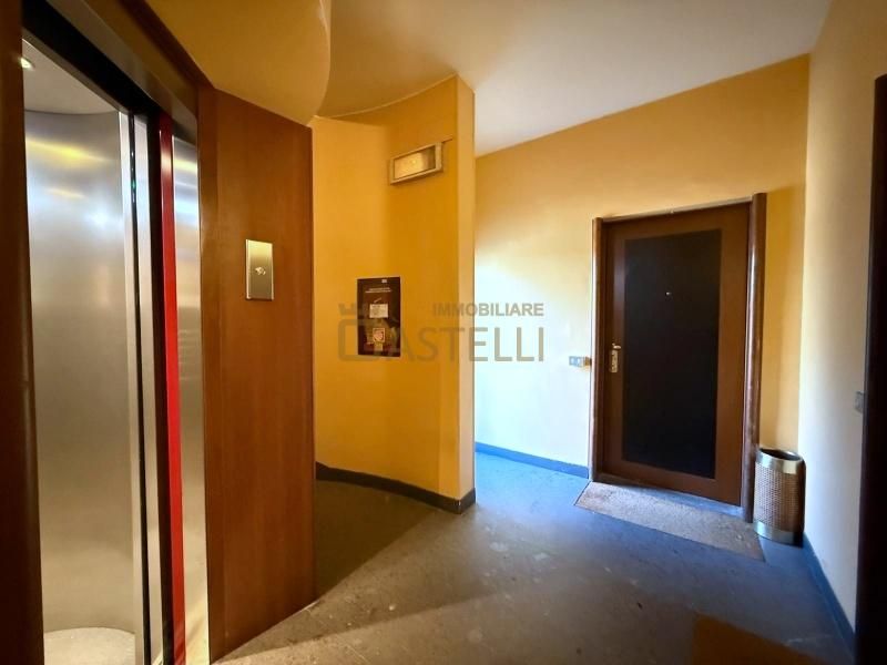 4 Locali - Piazzale Aquileia