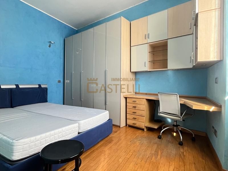 2 Locali - via Altaguardia