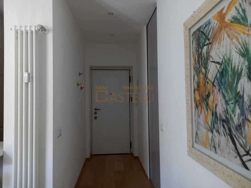 2 Locali - Via Agnesi