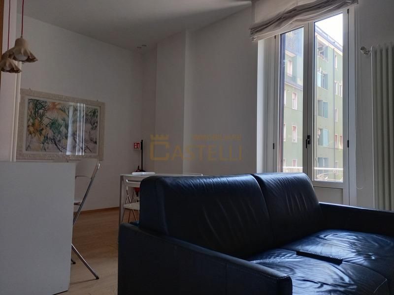 2 Locali - Via Agnesi