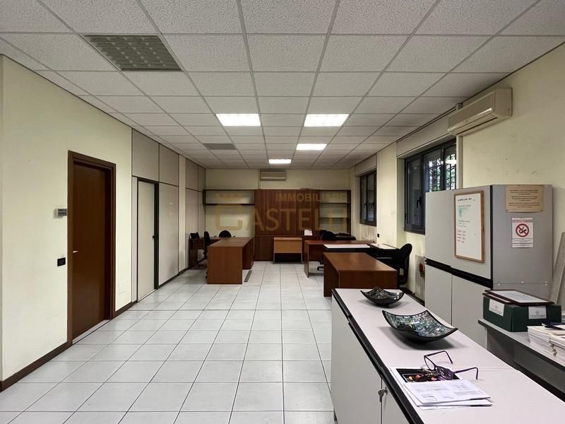 3 Locali - Via Primaticcio