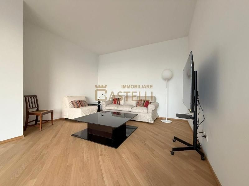 2 Locali - Corso Italia