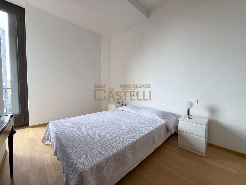 2 Locali - Corso Italia