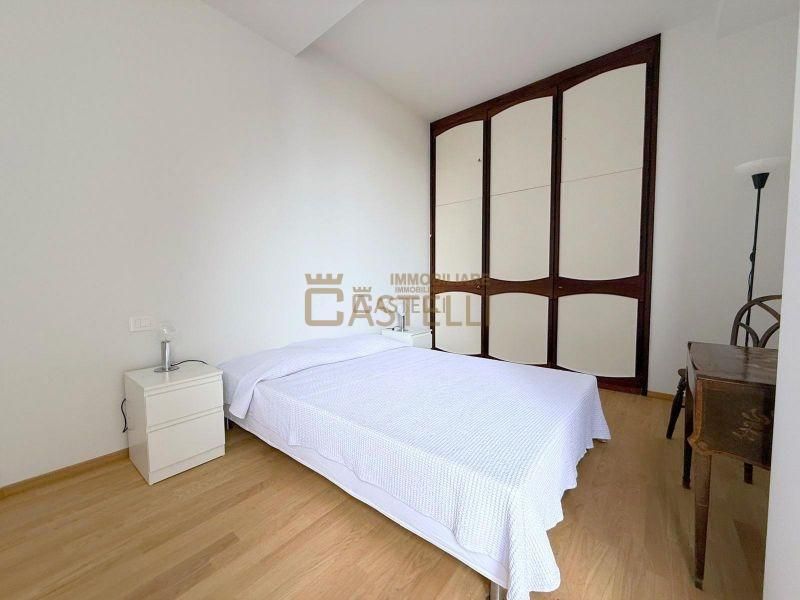 2 Locali - Corso Italia