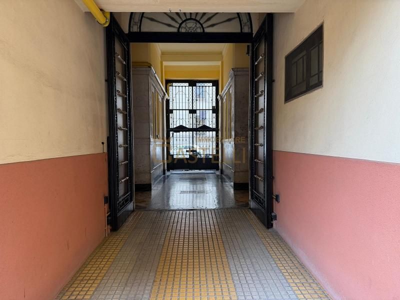 Posto auto - Via Besana