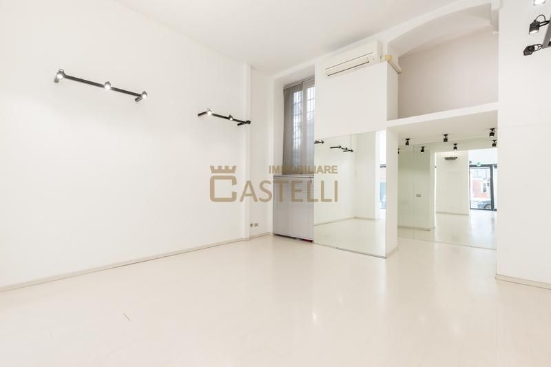 Negozio - Viale Sabotino