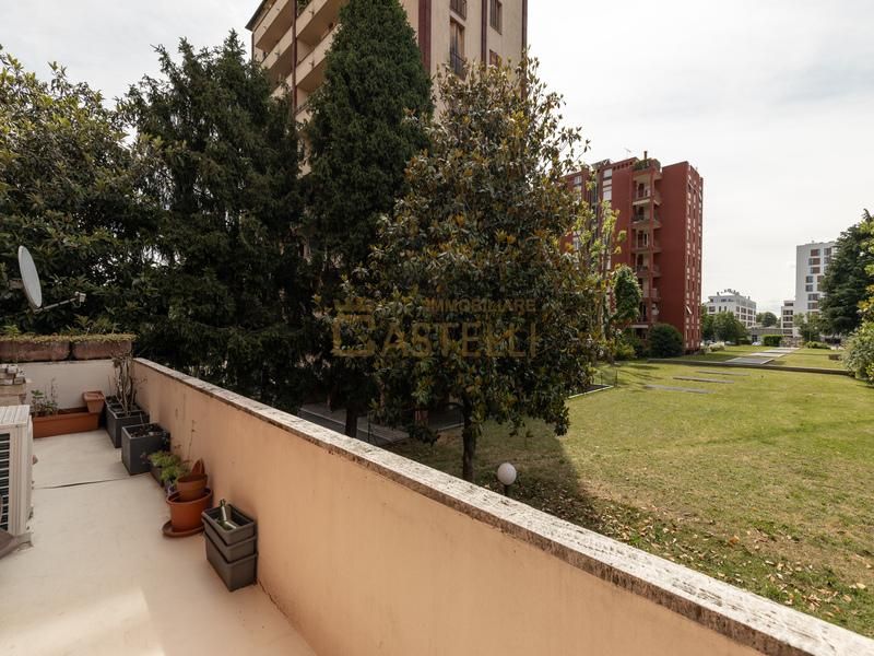 4 Locali - via della Libertà