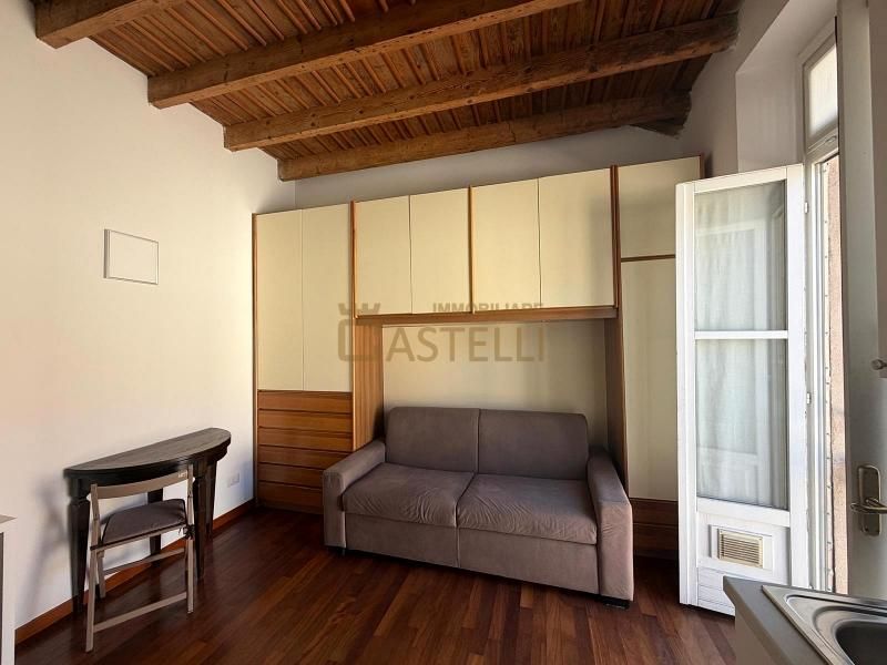 Monolocale - Via Orti