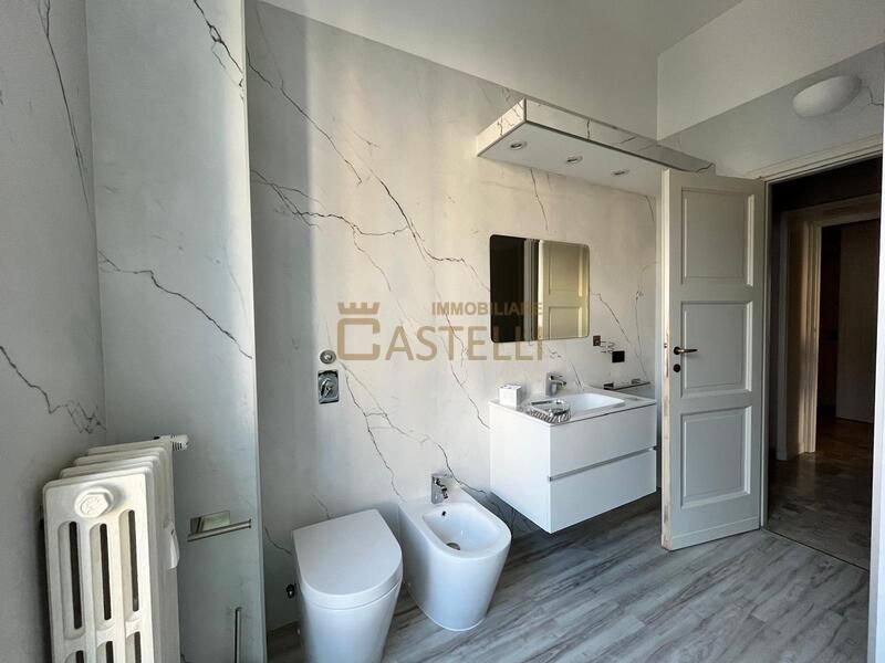 2 Locali - Via Lecco