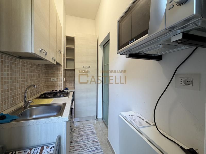 2 Locali - Viale Papiniano