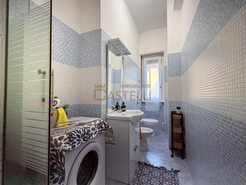 2 Locali - Viale Papiniano