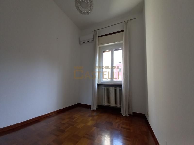 3 Locali - viale Sabotino 
