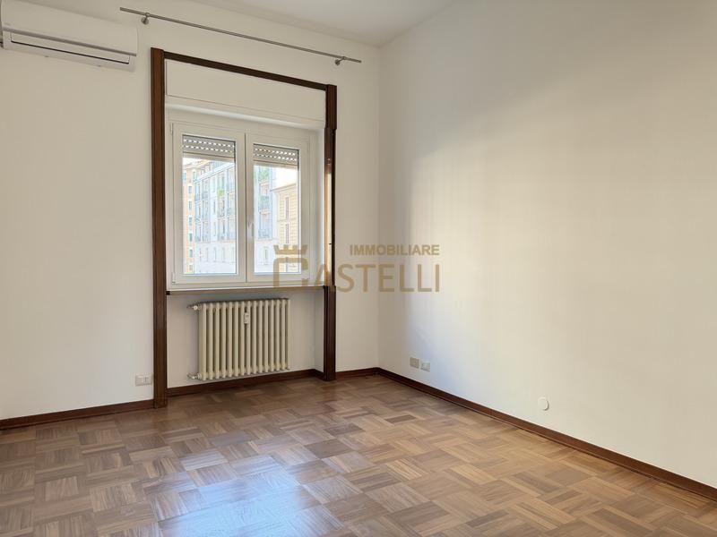 3 Locali - viale Sabotino
