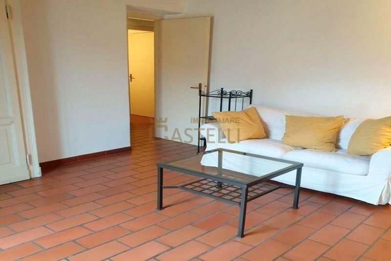 2 Locali - Via Panfilo Castaldi