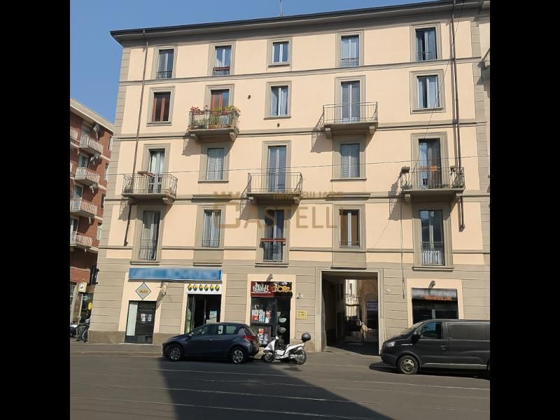 2 Locali - Viale Bligny