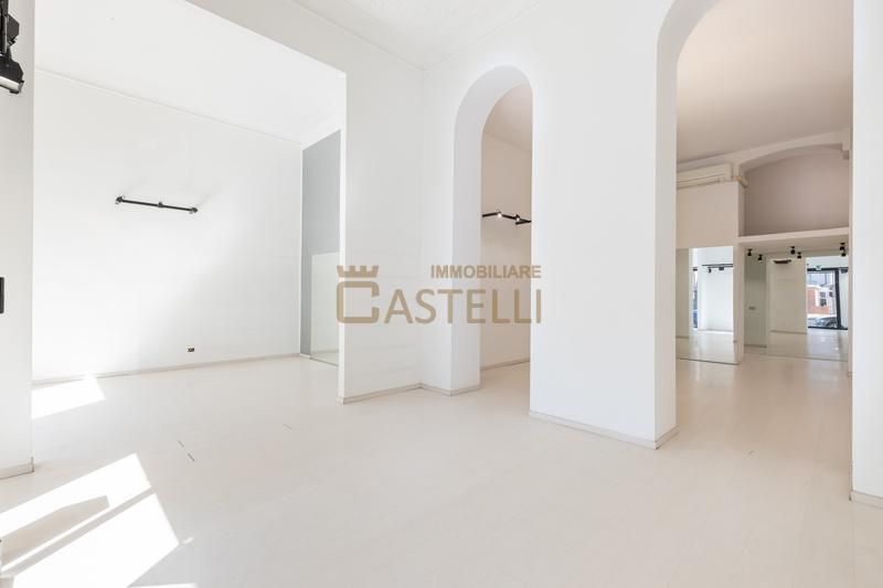 Negozio - Viale Sabotino