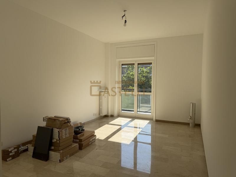 2 Locali - Viale Campania