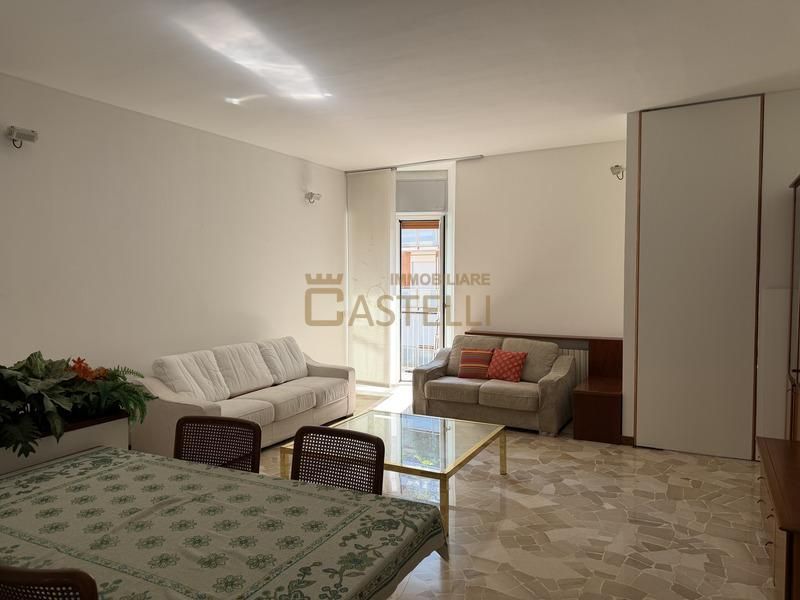 2 Locali - via Brioschi