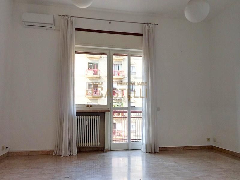 3 Locali - viale Sabotino 